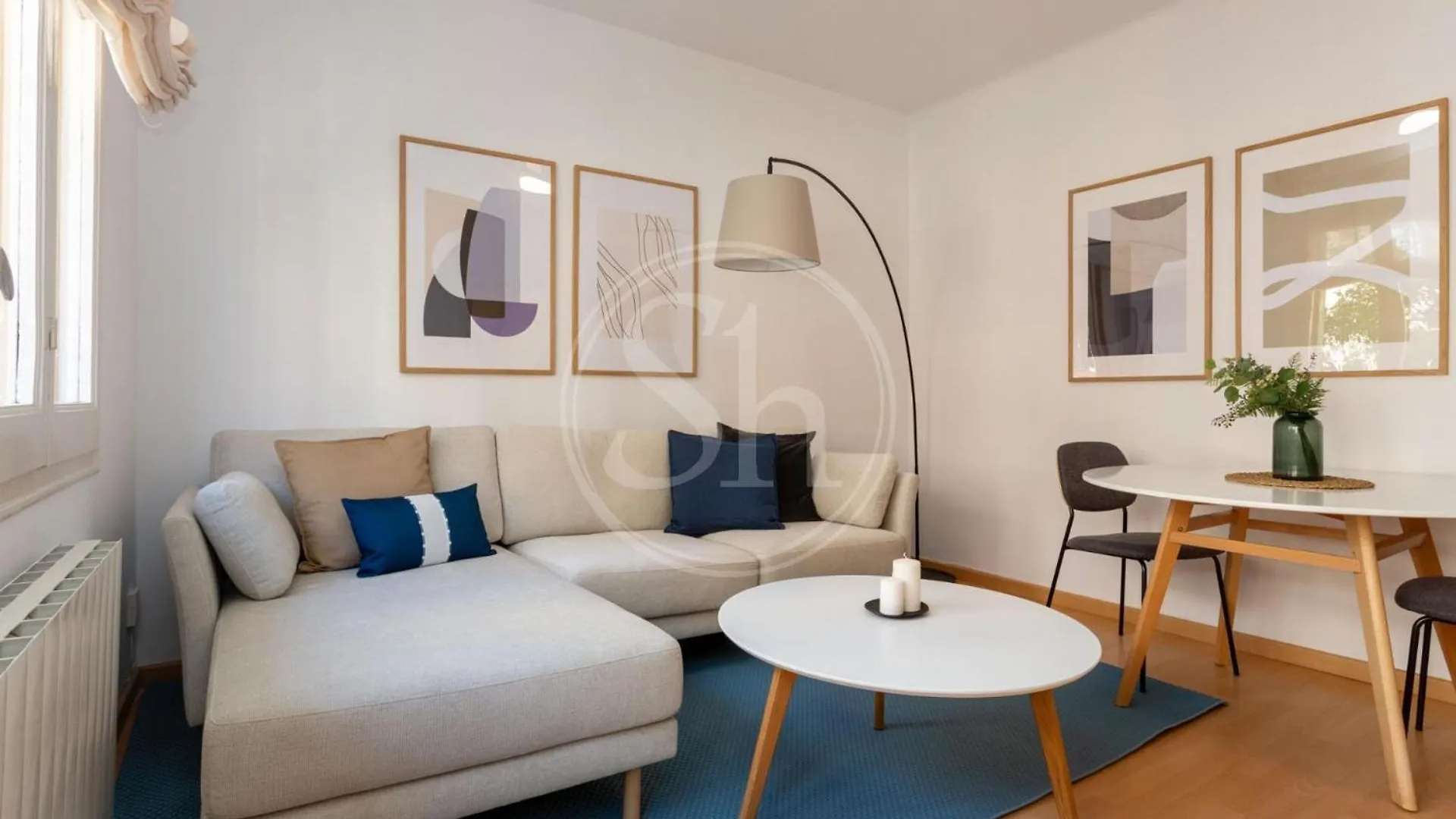 Comodo Apartamento En Gracia Barcelona