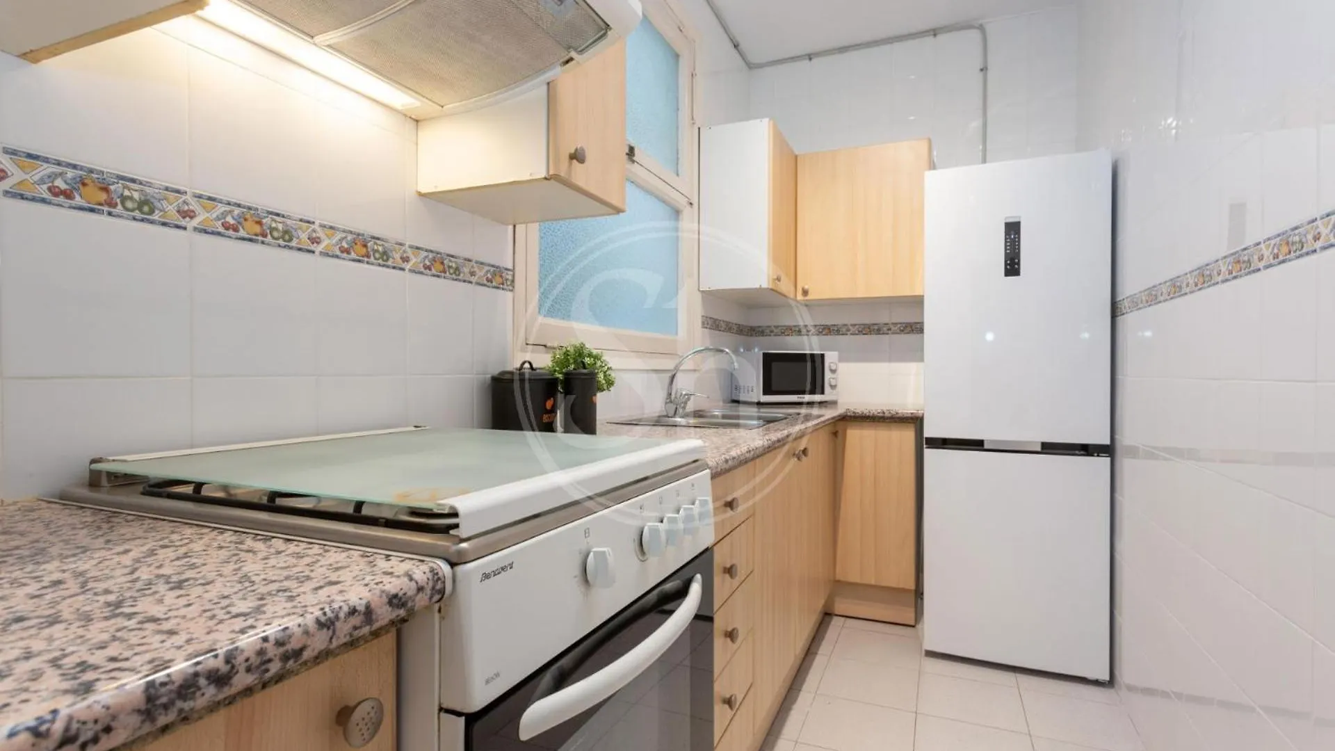 Comodo Apartamento En Gracia Barcelona